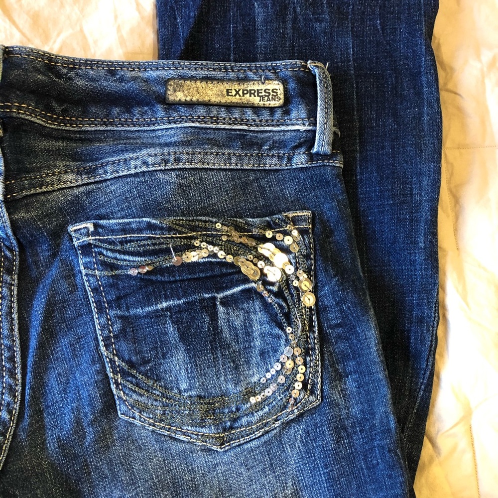 Express Barely Boot Cut Jeans style Zelda. size 0